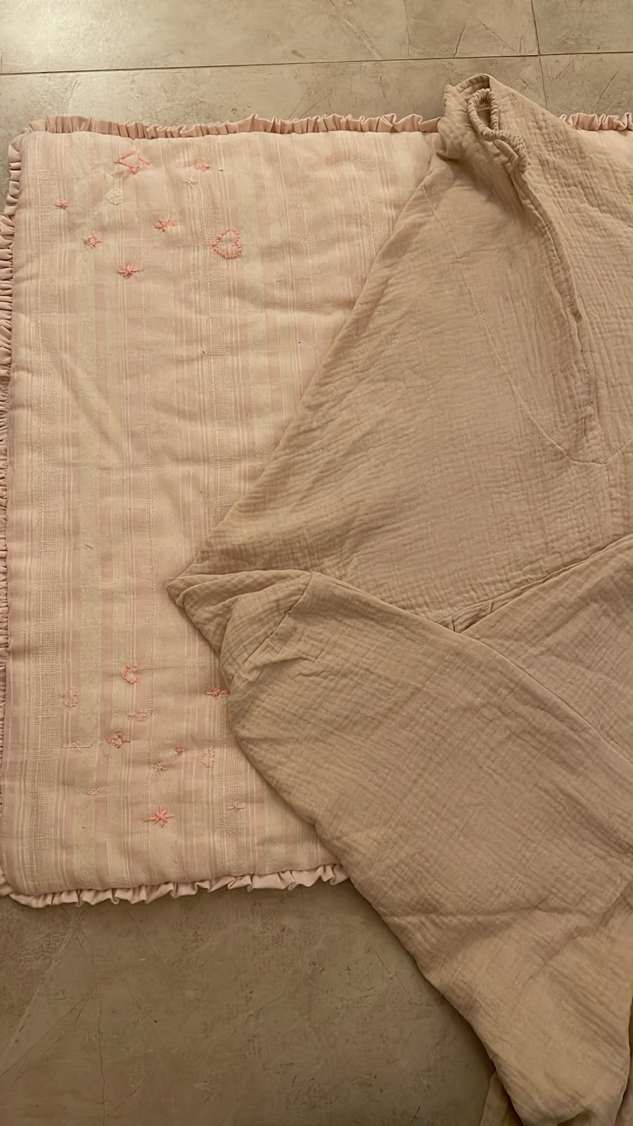 Pink Prayer Set (Beige + Pink)